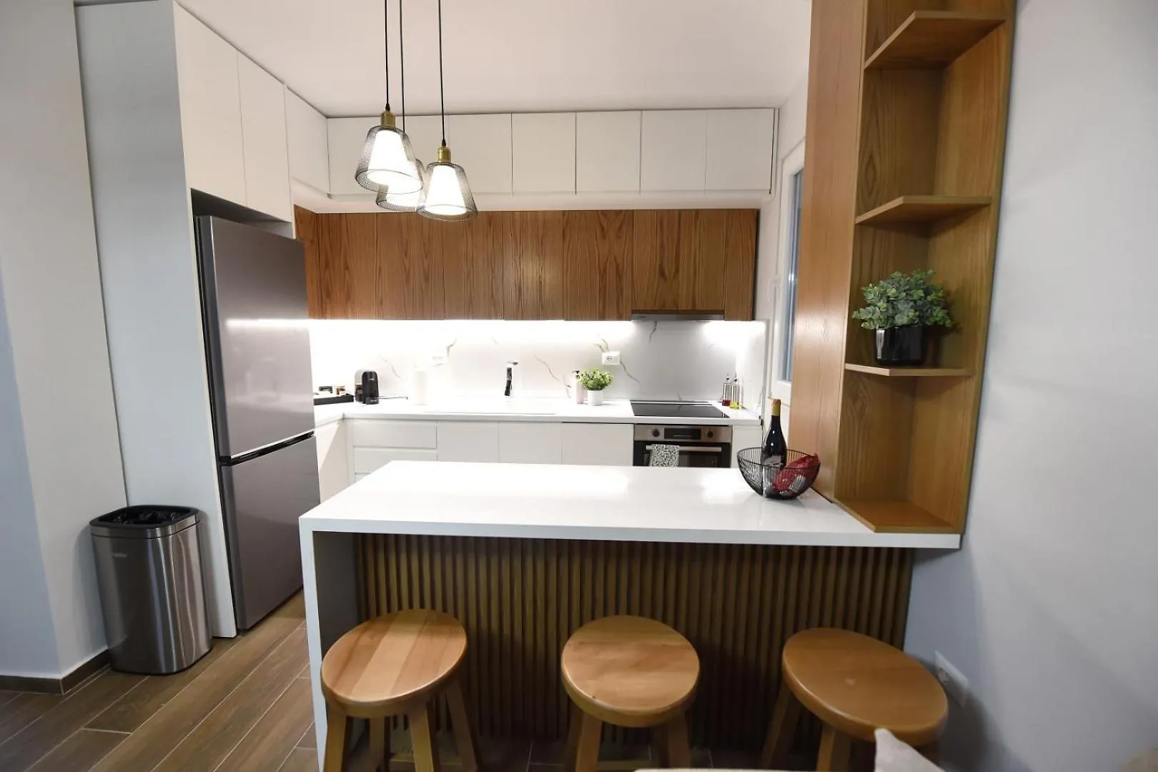 Serenity Villa Apartments 格勒姆